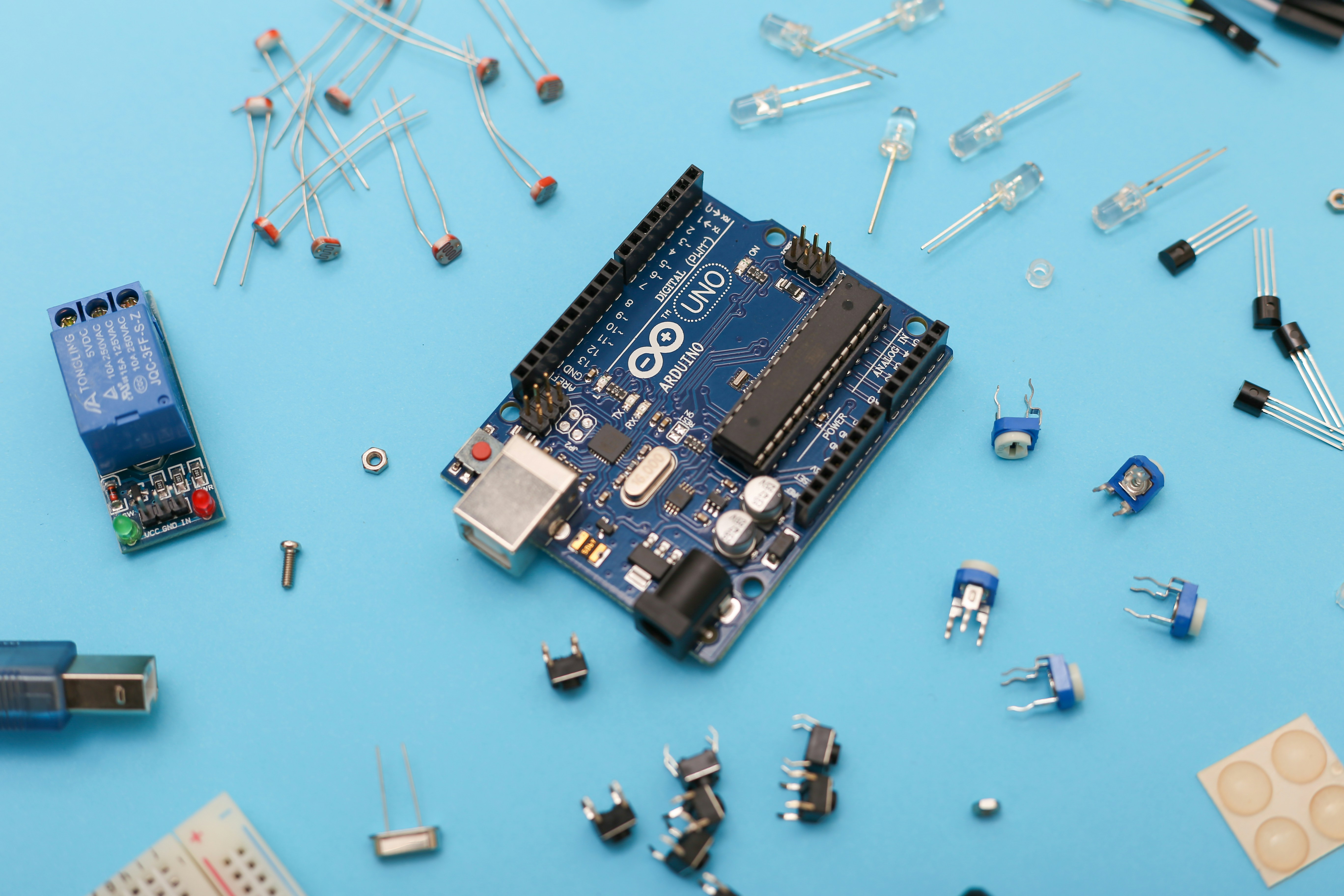 Arduino Fundamentals: Codecraft and Circuitry